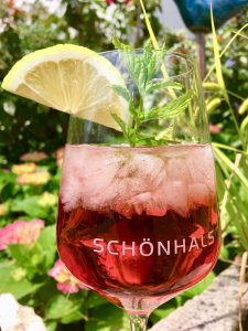 Roséwein als Sommer Cocktail genießen - by Schönhals